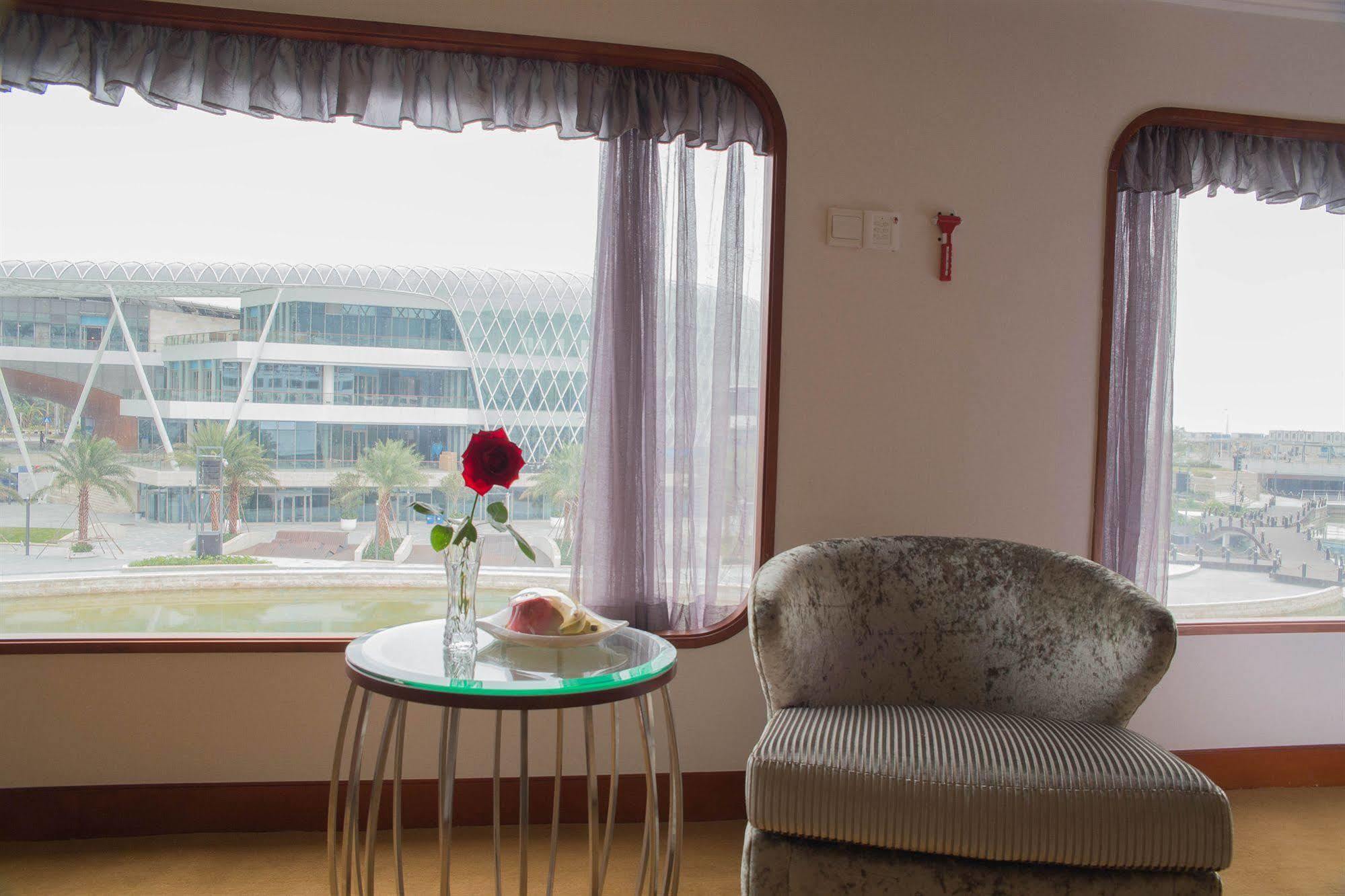 Madison Hotel Shenzhen Seaworld Екстер'єр фото